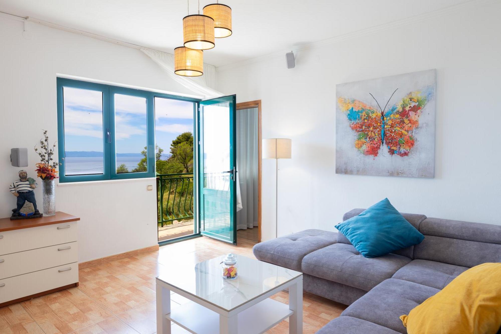 Laura On The First Floor Appartement Makarska